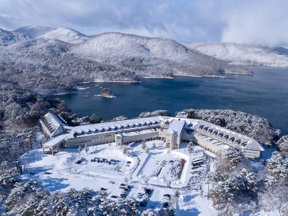 Urabandai Lake Resort Geihinkan Nekoma Rikyu Kitashiobara Dış mekan fotoğraf